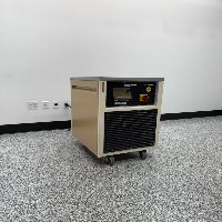 Lauda UKT 3000 Recirculating Chiller image 0